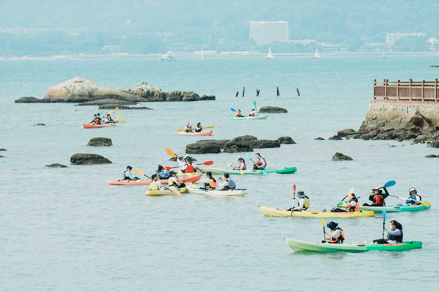 大型水上团建：皮划艇团建